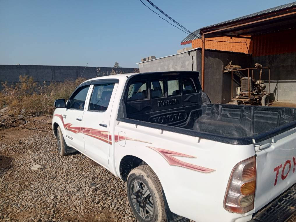 للبيع (اومراوس ب١٣او١٤ اوتماتيك ) تويوتا ٢٠١١ سياره مكفوله ماعدا باب خلف السائق بارد رقم بابل محرك مكفول كير عادي (سنويه٢٩) السعر 165 قابل للتفاوض المكان واسط الزبيديه معرض الزبيدي (***********)(***********
