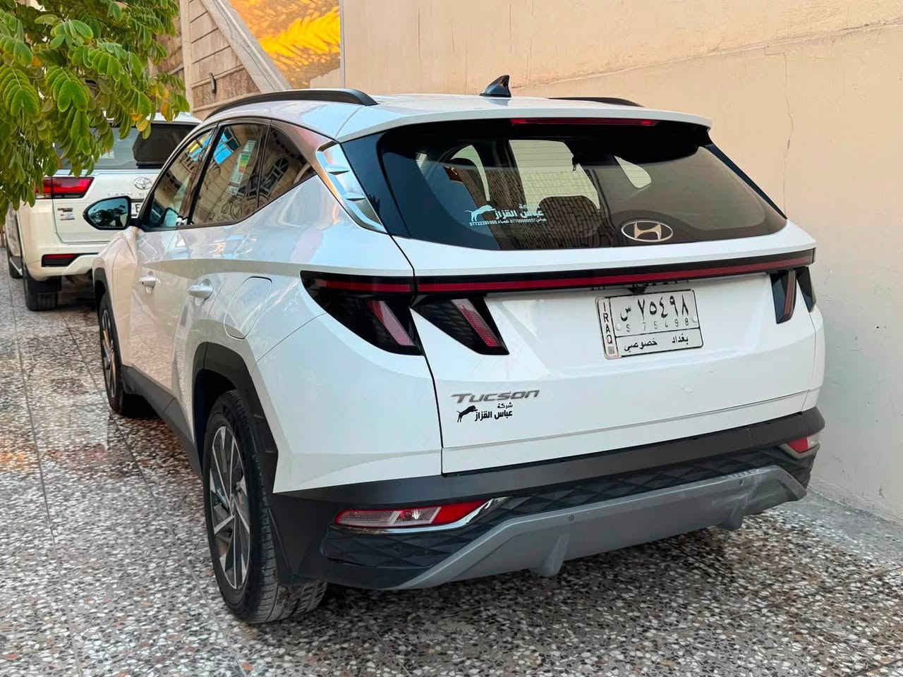 توكسان موديل 2023 خليجي
ماشية 62 الف 
بيها اثر حالوب ببغداد مايبين بلصور

بارد بلصندوك خفيف اسفل الرقم موضح بلصور

مواصفاتها المعروفة
بصمة
تشغيل عن بعد 
ترحيب ذكي
المقاعد الامامية كهربائية
3 انظمة قيادة SPORT و ECO و NORMAL 
وباقي المواصفات المعروفة سعر 185وبيهه  مجال مكاني بغداد البلديات ***********
