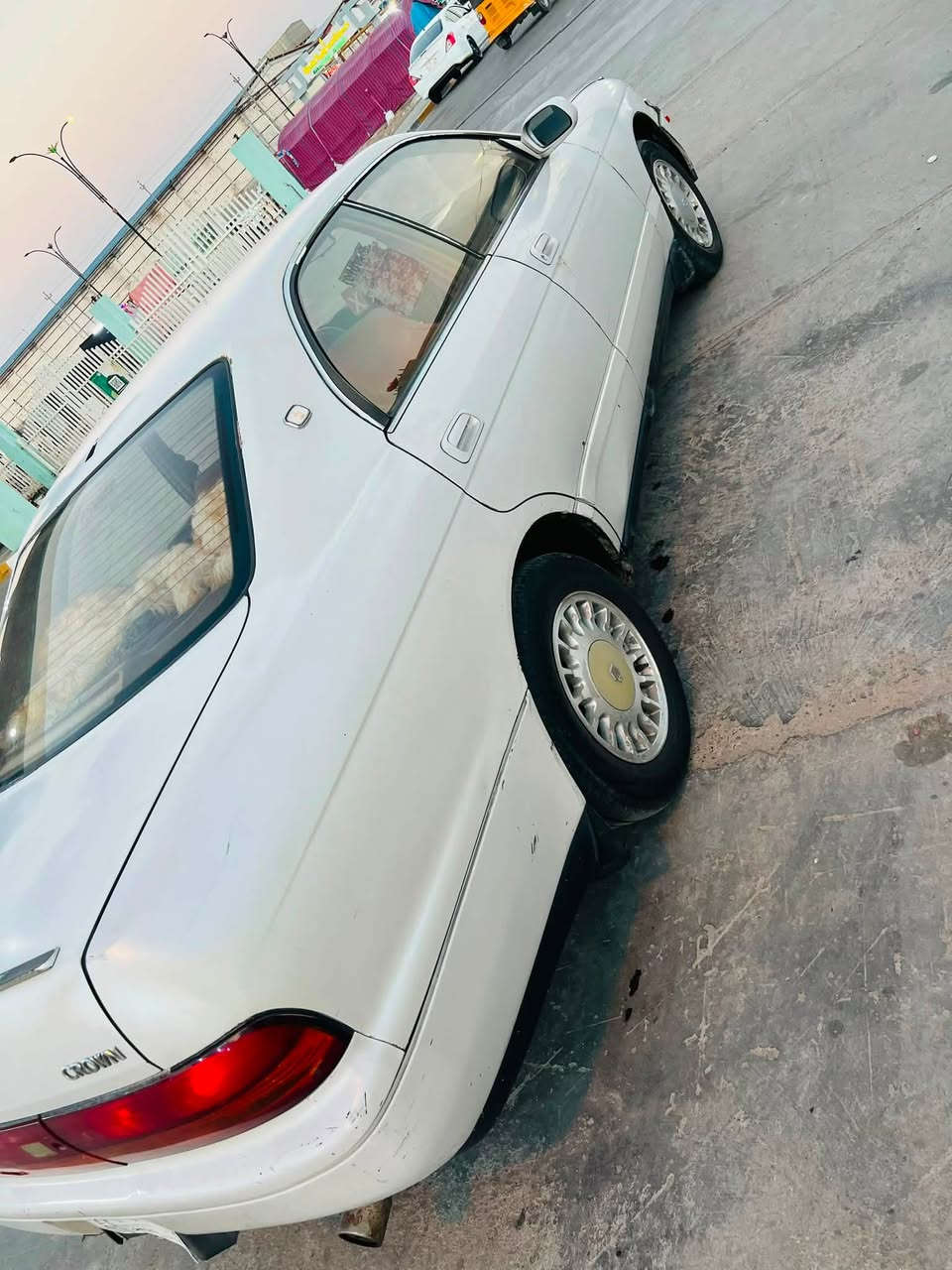 سلام عليكم
طه متصل موديل 93سنويهً صاقطه ب2019
سياره تبريد مالته ثلج ❄️ البدي شوف العين 
ملاحظه (مكينه بيه تبخير بدون بكن )مكينه ثنين ونص كير خير من الله سياره كفاله من كص ونقل جثه 
عنون بصره رقم هاتف 📞 *********** سعر 38وبيه مجال
