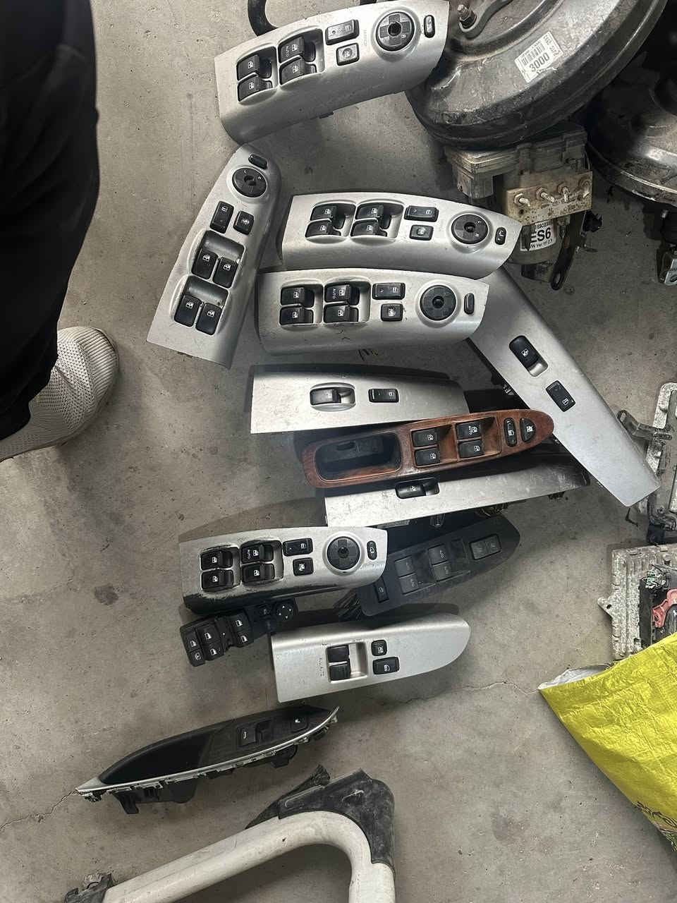 تفضل وتساب ***********
