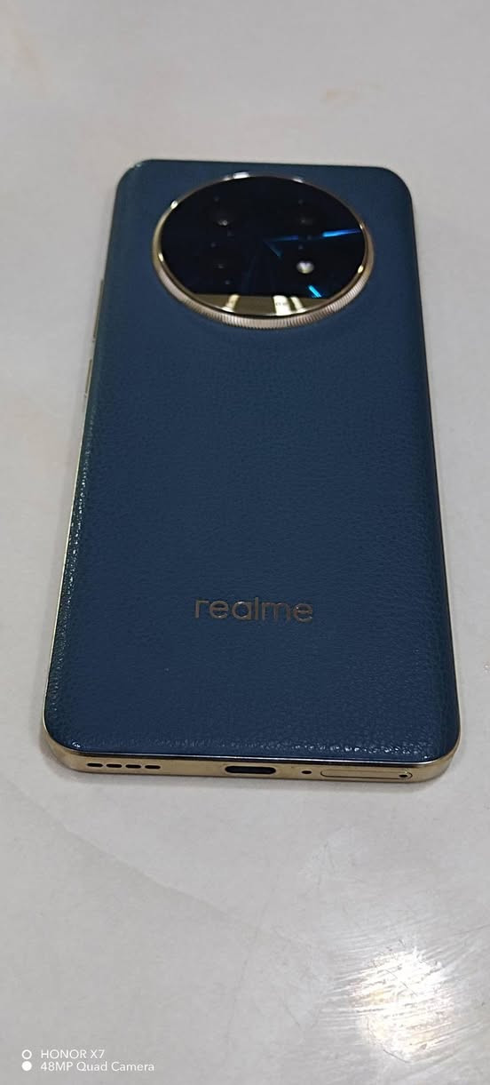 realme 13 pro 5G
 
جهاز اخو جديد

الذاكره 256 

عشوائيه. 12+12

جهاز غني عن التعريف

السعر 400 وبي مجال قليل

مو شراي لا تراسل 👍🏻♥


**إذا كنت صاحب هذا الإعلان وتريد حذفه لأي سبب، رجاءا أرسل رسالة إلى الدعم الفني**