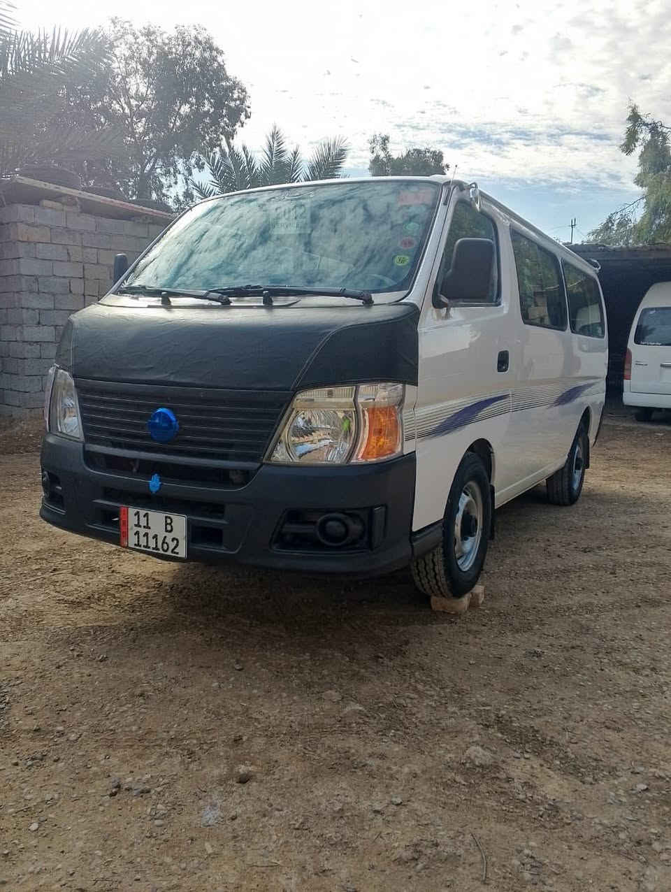 السلام عليكم نيسان 2012 للبيع السعر 140  للاتصال***********
