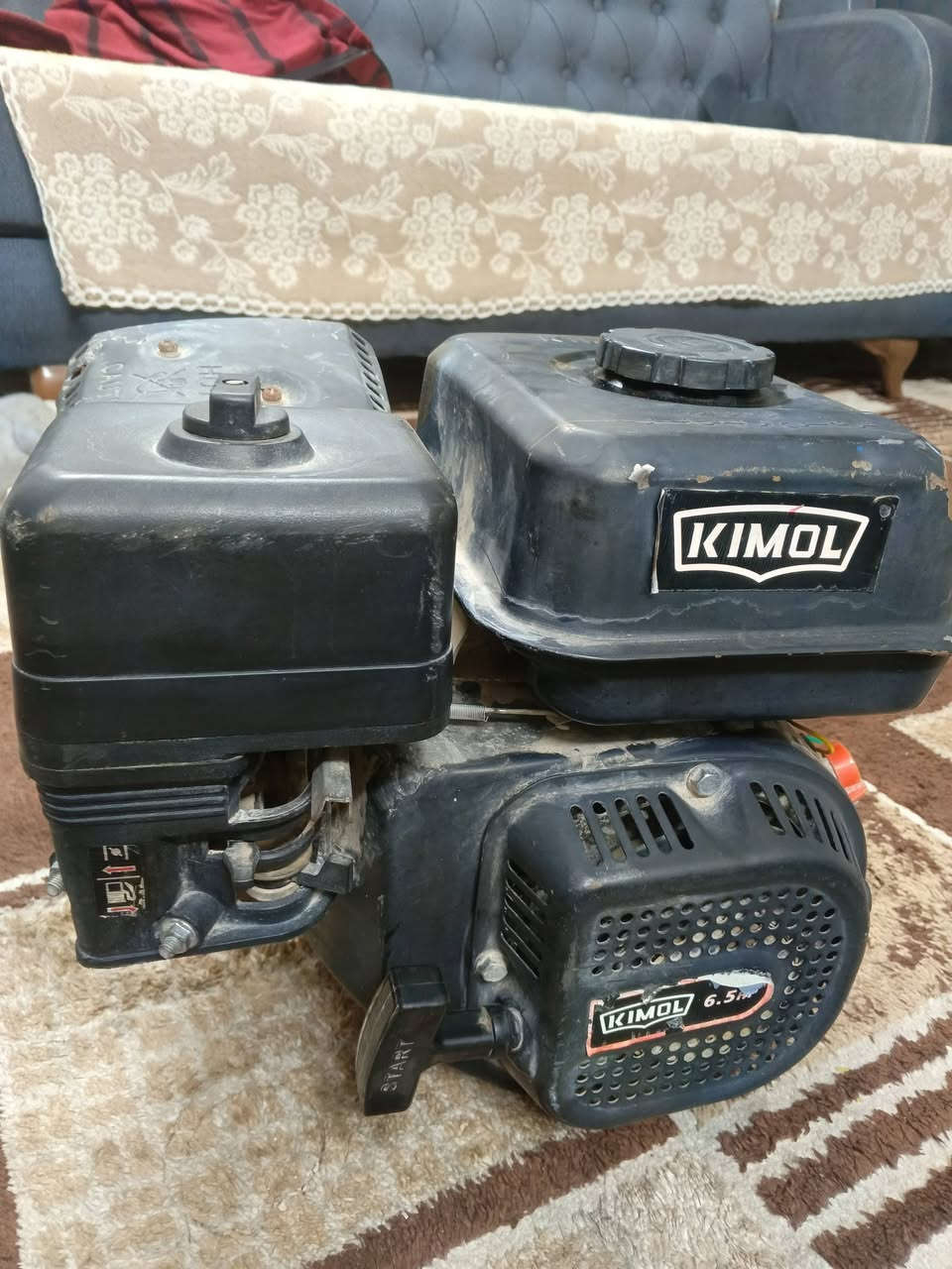 للبيع جديد بغداد حي العامل شارع السكلات قغله ٧٠        ***********
