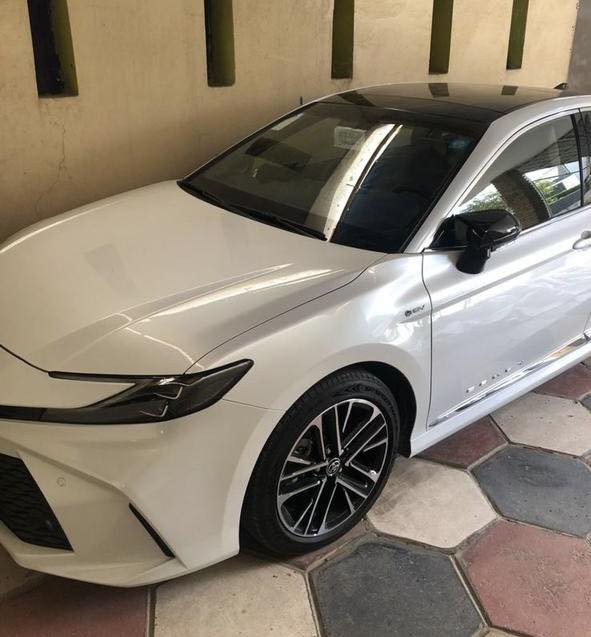 TOYOTA CAMRY — 2025
فئة LE — فل كامل (واحد ع واحد)
الممشى: 8,000 كم
وكالة عبد اللطيف
السعر: 28,500$
مرقم بغداد
الرقم : ***********‬
