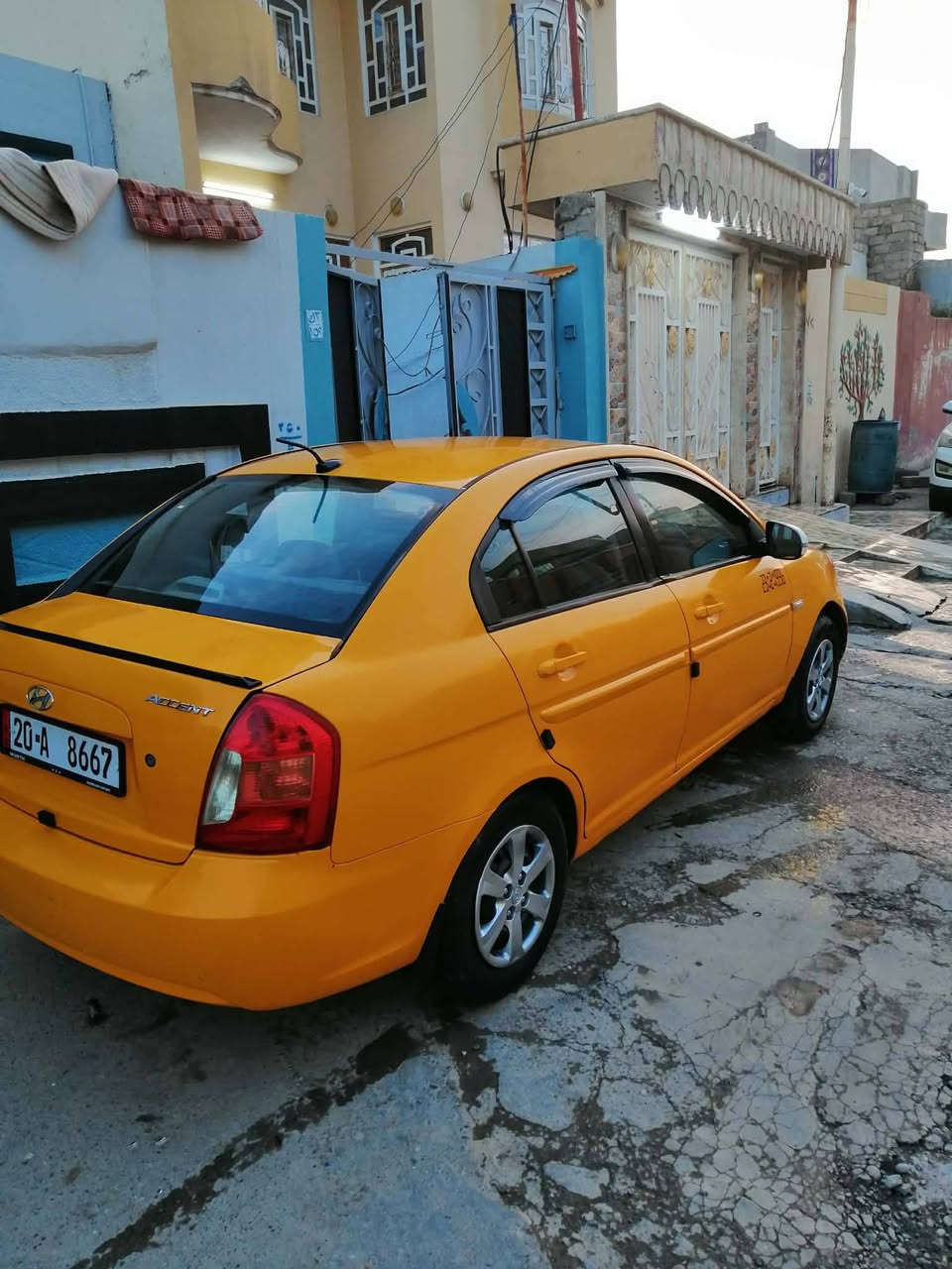 السلام عليكم اكسنت للبيع 2008 امريكي بدون ضرر فقط بوند مبدل اصلي والباقي كود واحد كير اوتماتيك  رقم اديالى اجنبي  تبريد وتدفئه شغال السعر 85 بيها مجال /***********////***********
