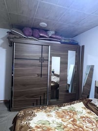 كنبة • مرتبة • قريب بازیان
