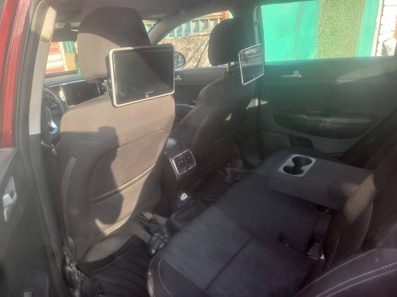 السلام عليكم سبورتج 17 بيع ومراوس سعر 145 ماشي 70 ***********  ***********
