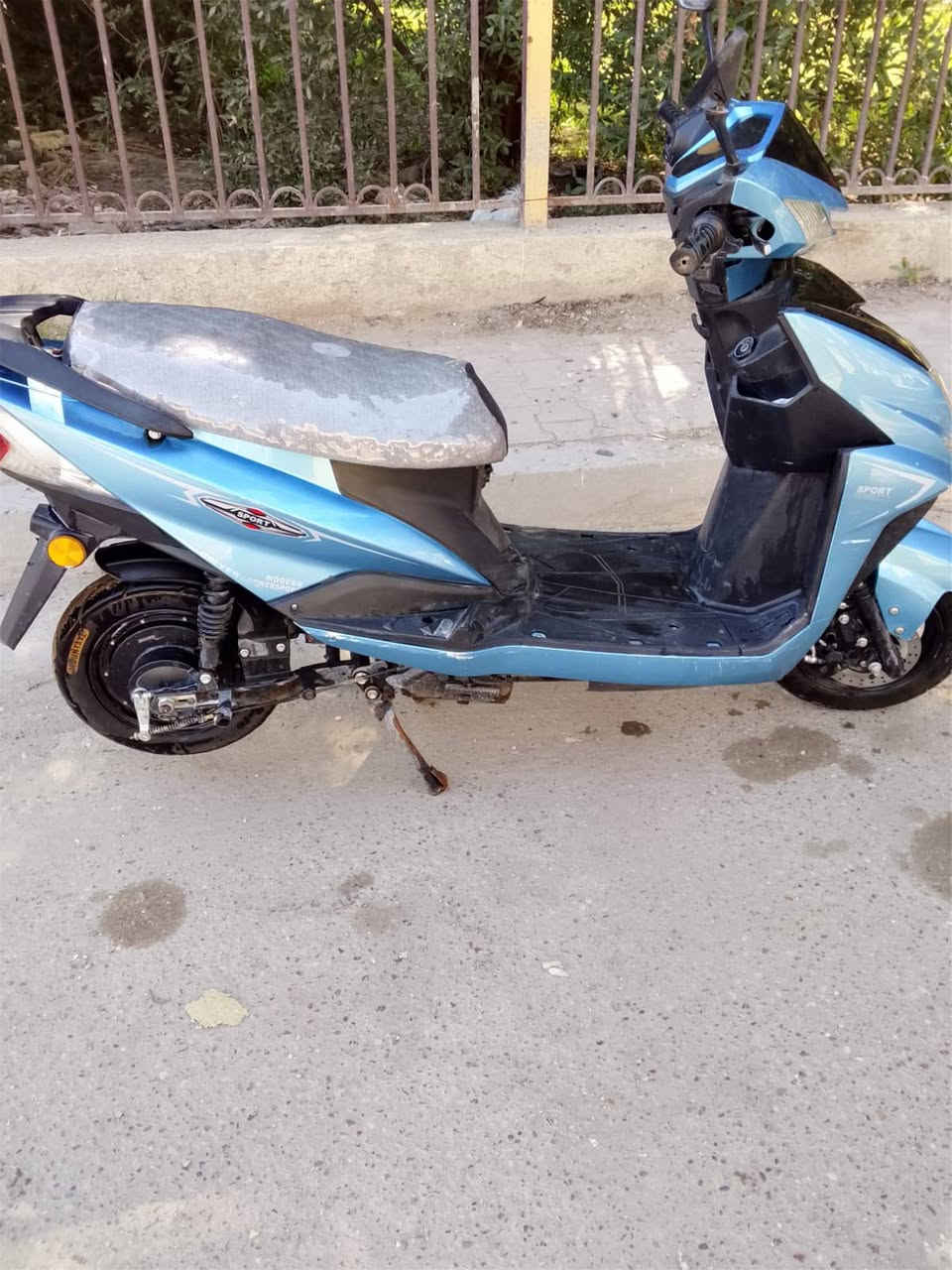 دراجه شحن للبيع سعر 600 ما متواجد فيس الدرجه مال ولد راح اخلي رقمه او خابرو عليه هاذ الرقم
***********
عنوان رئاسة العبيدي شارع 20
