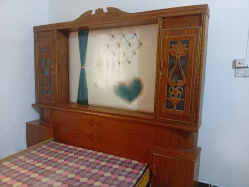 السلام عليكم غرفه نوم للبيع
المكان حله ابي غرق حي شرطه
***********
