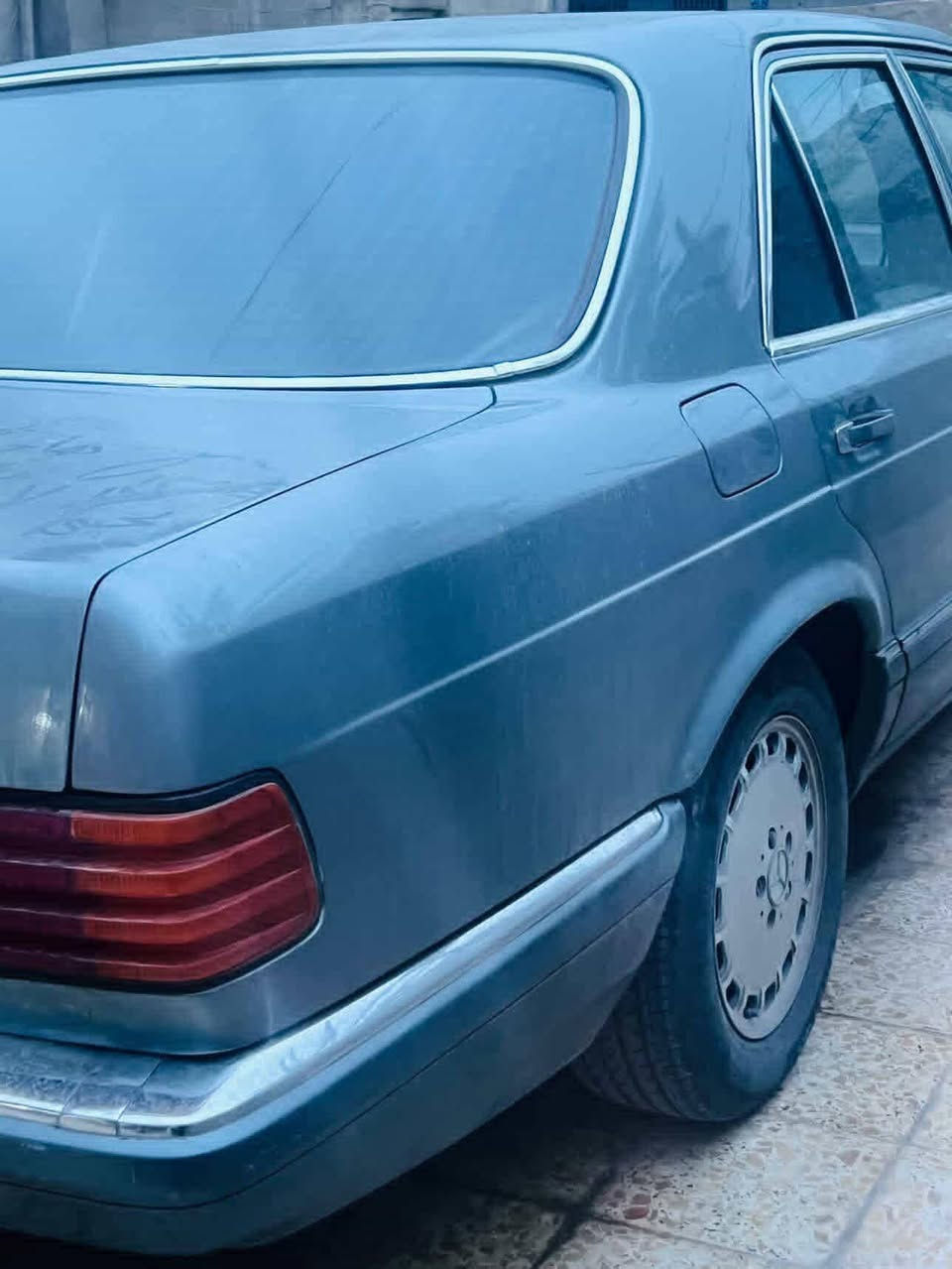 سلام عليكم مارسدس جانبو باب صغيره مديل 88 السياره بيه خيط بخار بصيط كير وحداديه كفاله صبغ عامه جماليه تبريد شغال رقم بغداد الماني مشروع وطني السياره ستوني مسوي ادامه لل محرك يعني شلعه فول السياره جاهزه مكان السياره نجف*********** السعر 70وبيه مجال
