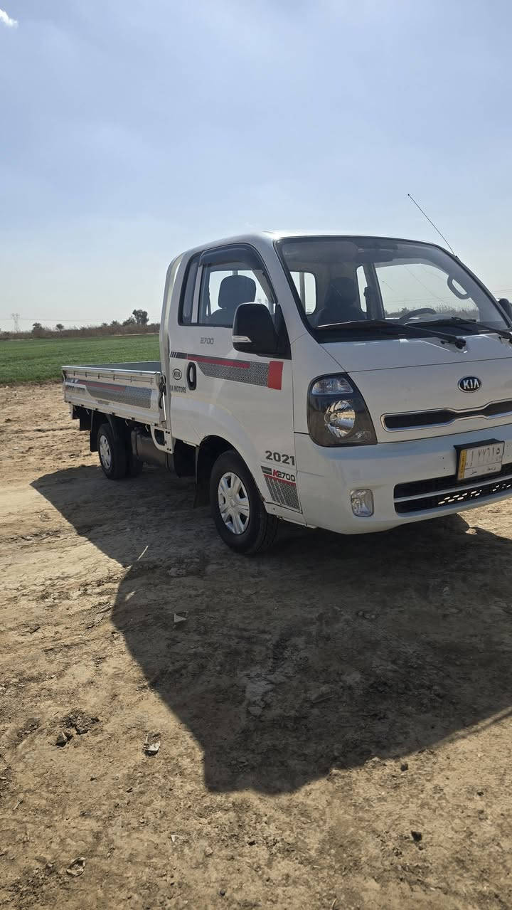 السلام عليكم
للبيع كيا بنگو موديل 2017
رقم واسط تحويل مشروع وطني 
السعر 115 وبيهه مجال 
للأستفسار الاتصال  ***********
