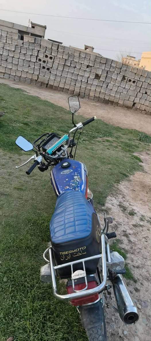 سلام عليكم موطور للبيع تايكر موديل 2021نظيف حيل وكلشي بي شغال
اتصل ع رقم وتدلل ***********
#السعر_325
