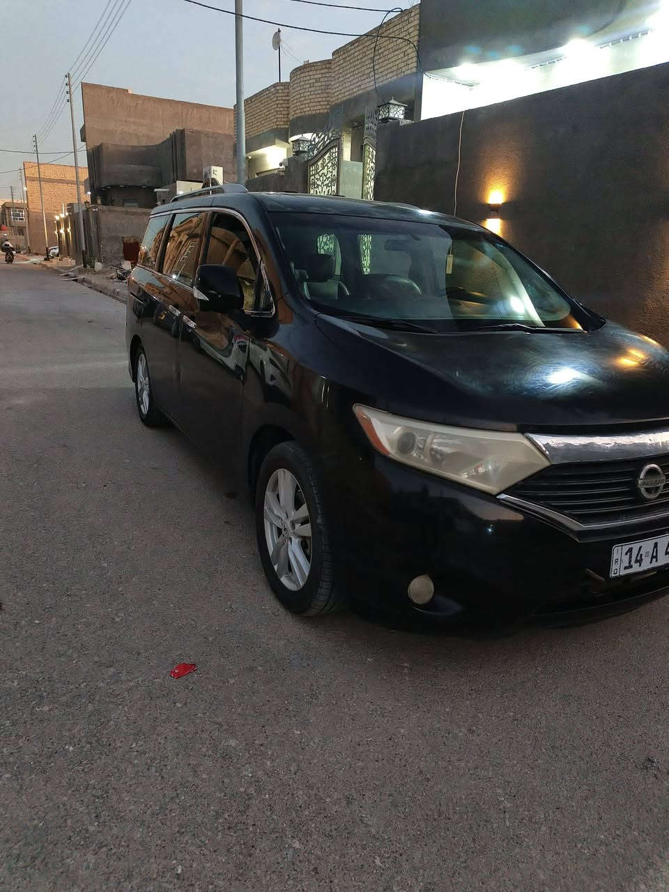 نيسان كويست 2013 فول LE
السيارة كاملة 
رقم بصرة جديد ، موجودة بالسماوة 
سعرها 105 وبيها مجال 

***********
