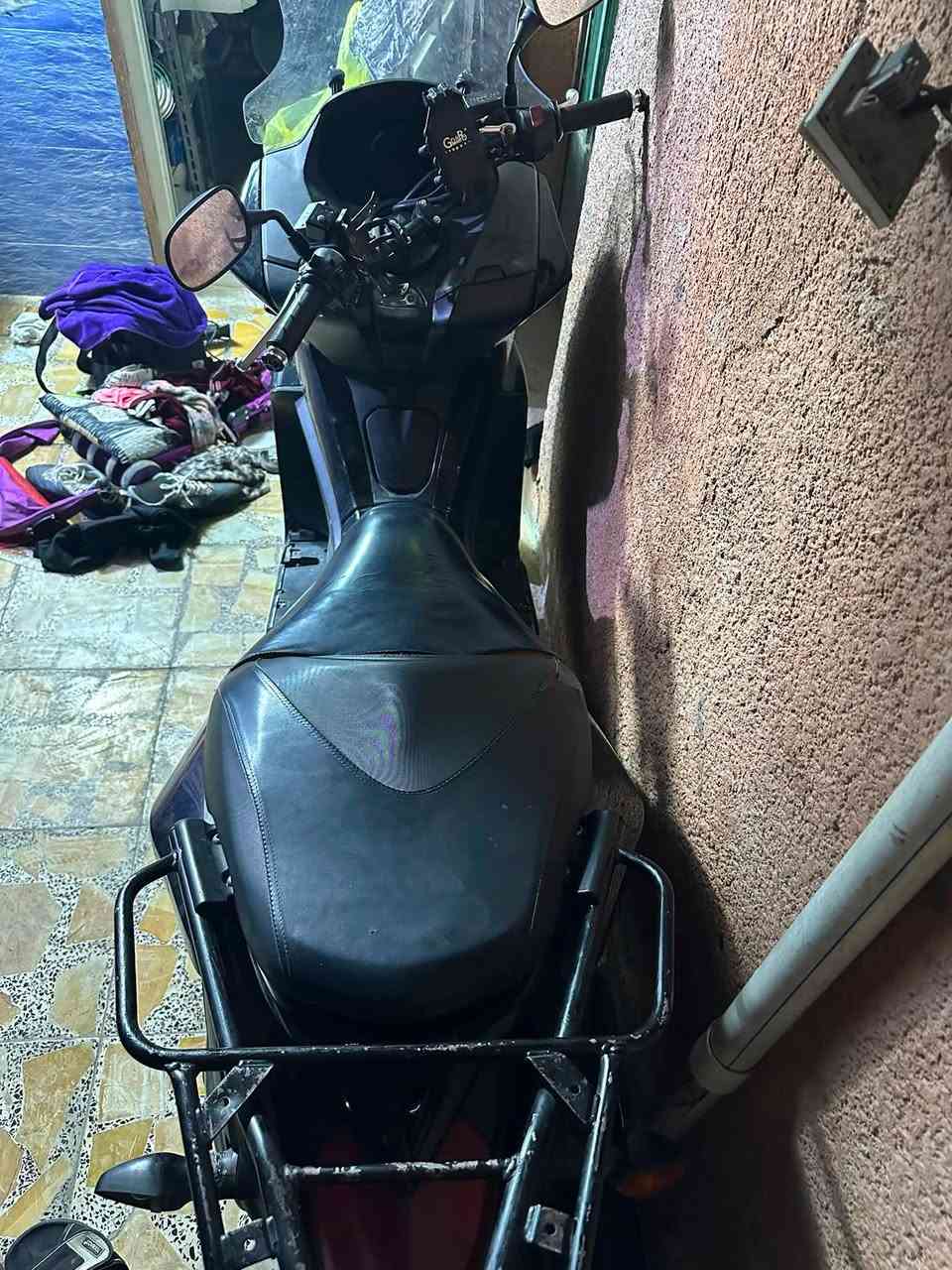للبيع فاز ستفسار على رقم ***********.   سعر ١٢٠٠الف

