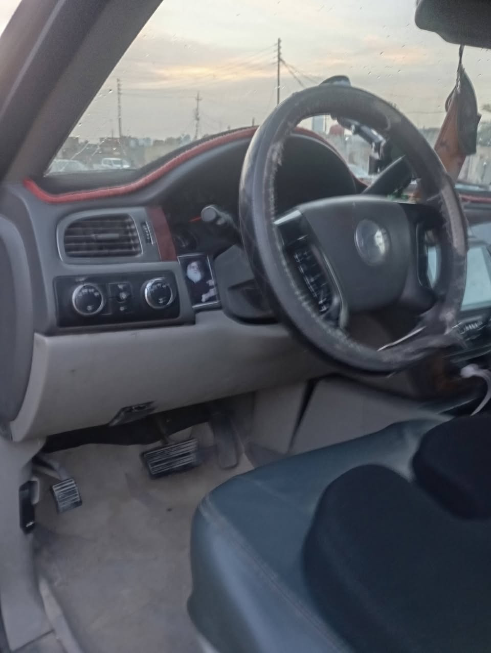 تاهو للبيع موديل 2007رقم البصره تحويل ثاني يوم، وارد امريكي، المكان الزبير السيارة رقم انكليزي للتواصل هذا رقمي *********** السعر المطلوب 100و 60 ورقة وبيها مجال للشراي
