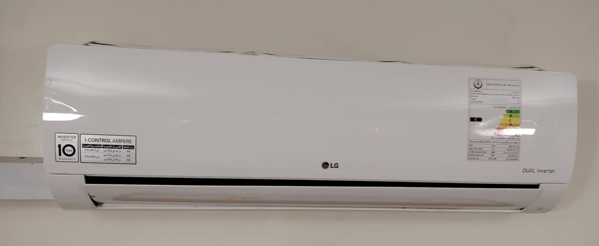 السلام عليكم سبلت LG طنين انفيرتر تحكم بالامبيريه ٤و٦و٨ نظيف جدآ بدون اي تصليح ابو مصطفى *********** بغداد السعر ٦٠٠ الف
