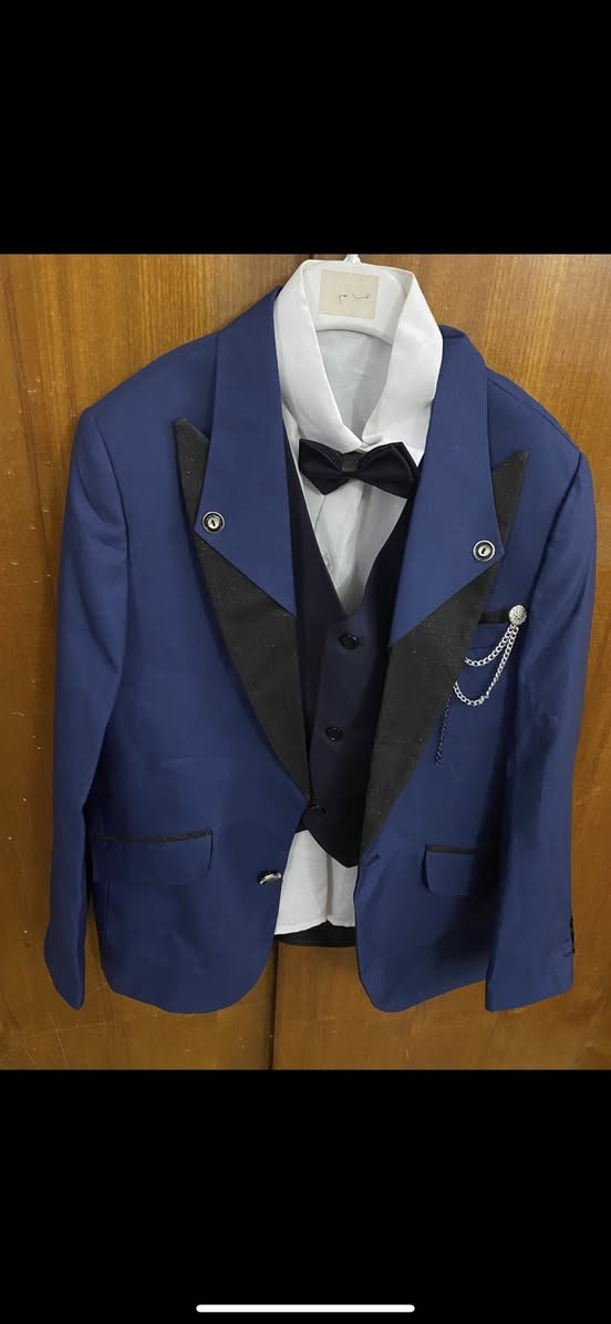 قاط ولدي يلبس عمر 12 السعر 15
مكان بغداد حي الجامعه


**إذا كنت صاحب هذا الإعلان وتريد حذفه لأي سبب، رجاءا أرسل رسالة إلى الدعم الفني**