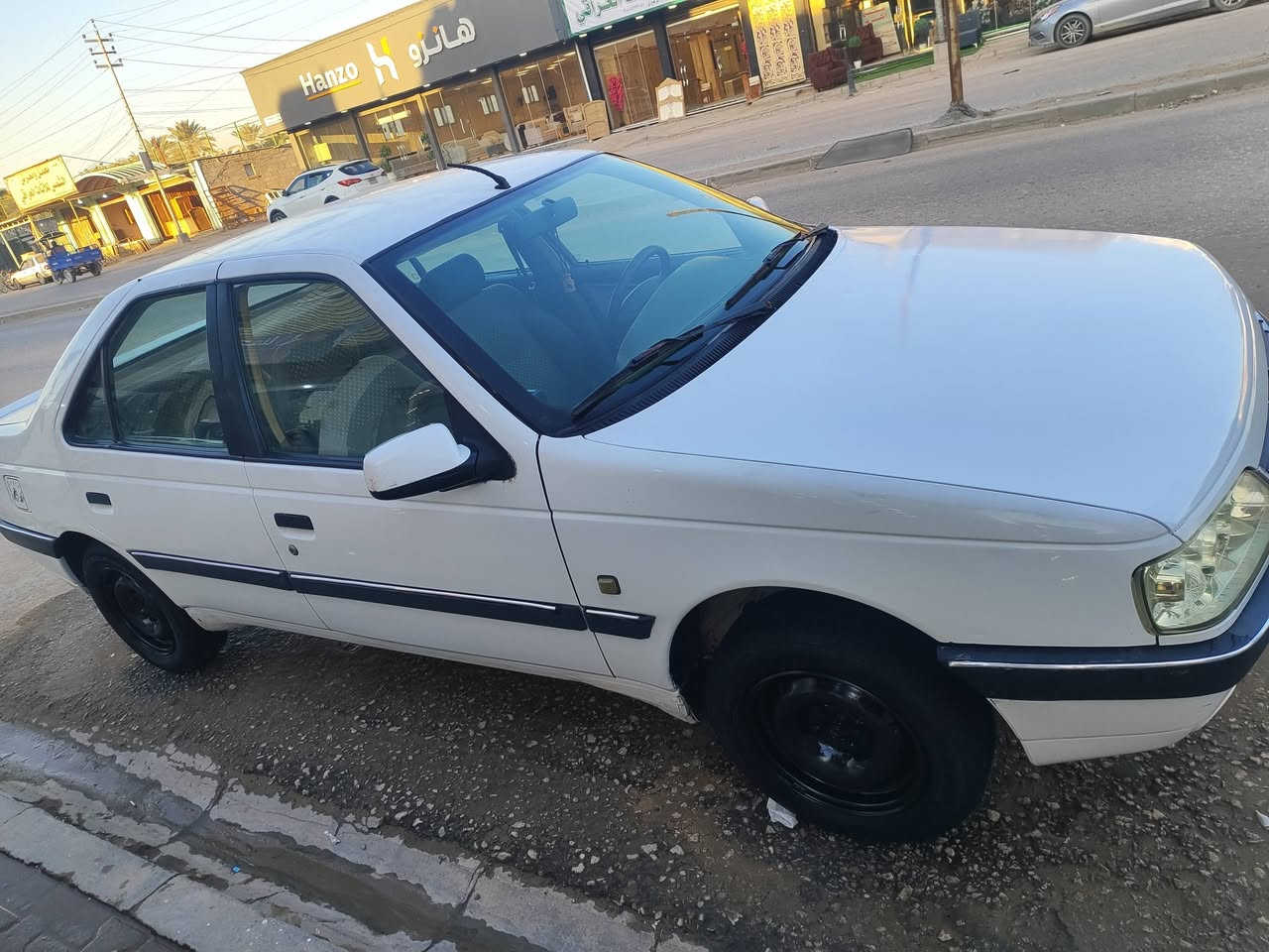 سلام عليكم بيجو لميس 2013 رقم نجف الدولي الجديد سياره كفاله عامه سياره جاهزه مكينه كير تبريد تخم تاير كهربائيات كله شغاله حداديه جديده باتري جديد  السعر 48 وبيه مجال  مكان السياره نجف رقم الهاتف ***********
