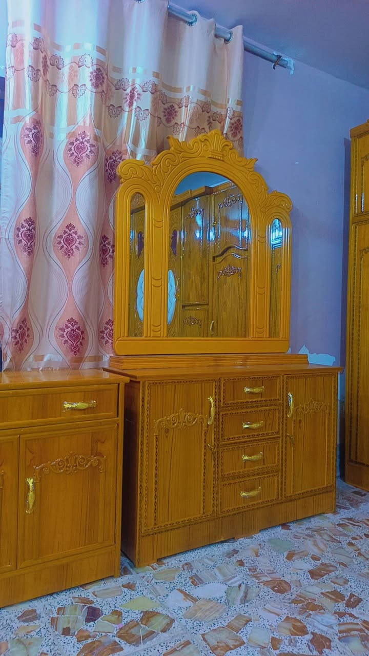 السلام عليكم
غرفه للبيع ملاحضه الغرفه جديده غير مستخدمه صاج داخل وخارج كامله طبعآ بالحقيقه احلا من التصوير  عنوان بابل ورديه خارج   سعرها   ((  مليون و٣٥٠  )) للاستفسار اتصال واتساب   ***********
