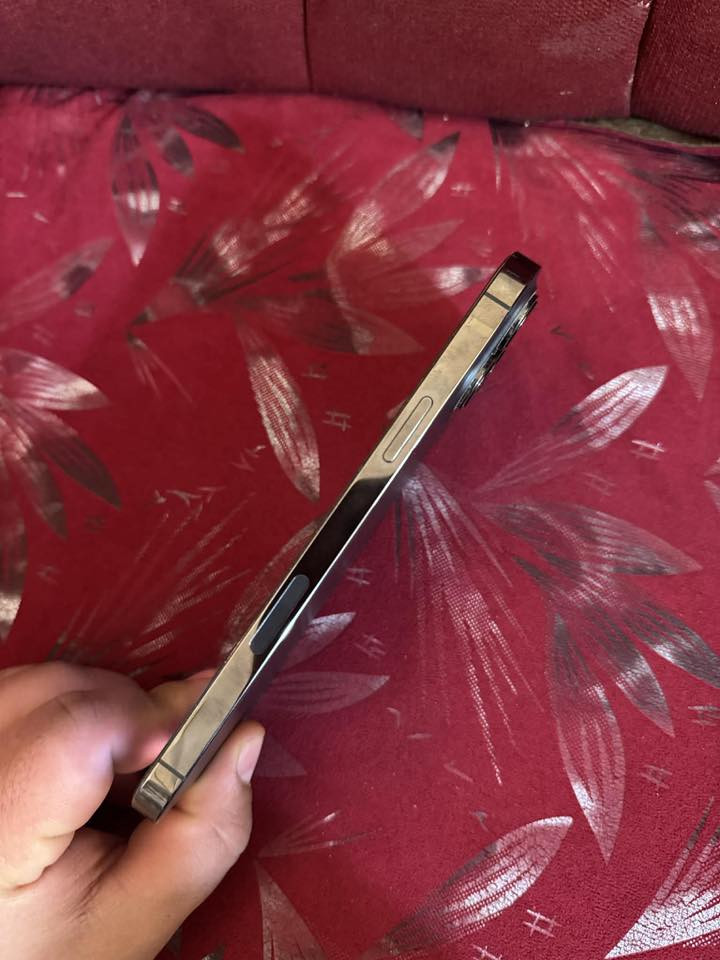 السلام عليكم أيفون 13برو ماكس جديد مكفول كفالة عامة من الزلغً
جديد السعر740 وبي مجال بسيطً
بطاريه82 ً
للاًستفسار***********ذاكرة256
