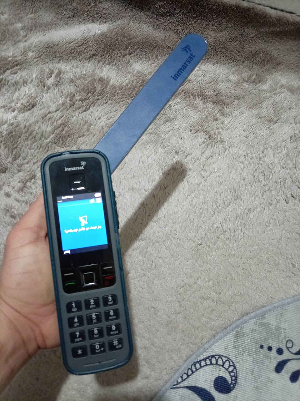 احبتي جهاز #ثريا للبيع
الجهز شغال ومضموون بالشغل بي ملاحظات موجوده بالصوور

#السعر    #210_الف_دينار_عراقي

#ماعندي_توصيل_مكاني_السليمانيه

هذا الجهاز هو هاتف الأقمار الصناعية Inmarsat IsatPhone (طراز IsatPhone Pro أو IsatPhone 2). 
يقدم خدمات الاتصال الصوتي والبيانات في أي مكان في العالم تقريباً عبر شبكة إنمارسات.
يوفر إمكانية إرسال واستقبال الرسائل النصية والبريد الإلكتروني.
يتميز بمتانة عالية لتحمل الظروف القاسية.
يعمل بالاتصال عبر أقمار صناعية في مدار ثابت حول الأرض.
@المتابعين
@الجميع
@everyone


**إذا كنت صاحب هذا الإعلان وتريد حذفه لأي سبب، رجاءا أرسل رسالة إلى الدعم الفني**