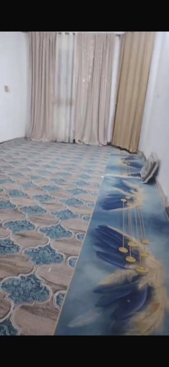 🏠: #دار_للبيع
📍: الموقع حي الامين قرب سيراميك العيساوي
📐:مساحة ٢٠٠ متر واجهة ١٠ نزال ٢٠
🏗️. بناء كونكريت بلوك 
تفاصيل الدار 
🔸. طابقين 
الاول يحتوي على 
.غرفه
.استقبال
.صاله
.مطبخ
.صحيات
.طارمه 
.صحيات داخليه وخارجية 

الثاني 
.غرفه نوم 
 💸. السعر ٥٥ مليون وقابل للتفاوض 
——————————- للاستفسار اكثر مراجعة مكتبنا 
#مكتب_الاتحاد_للعقار
عنوان المكتب حي الجامعة الحولي مجاور بيت فيصل النائلي 
متواجدين من الساعة ١ ضهراً الى الساعة ٩ ليلا
————————————- او الاتصال بالارقام التاليه
*********** محمد العصامي
*********** حسن الشباني
