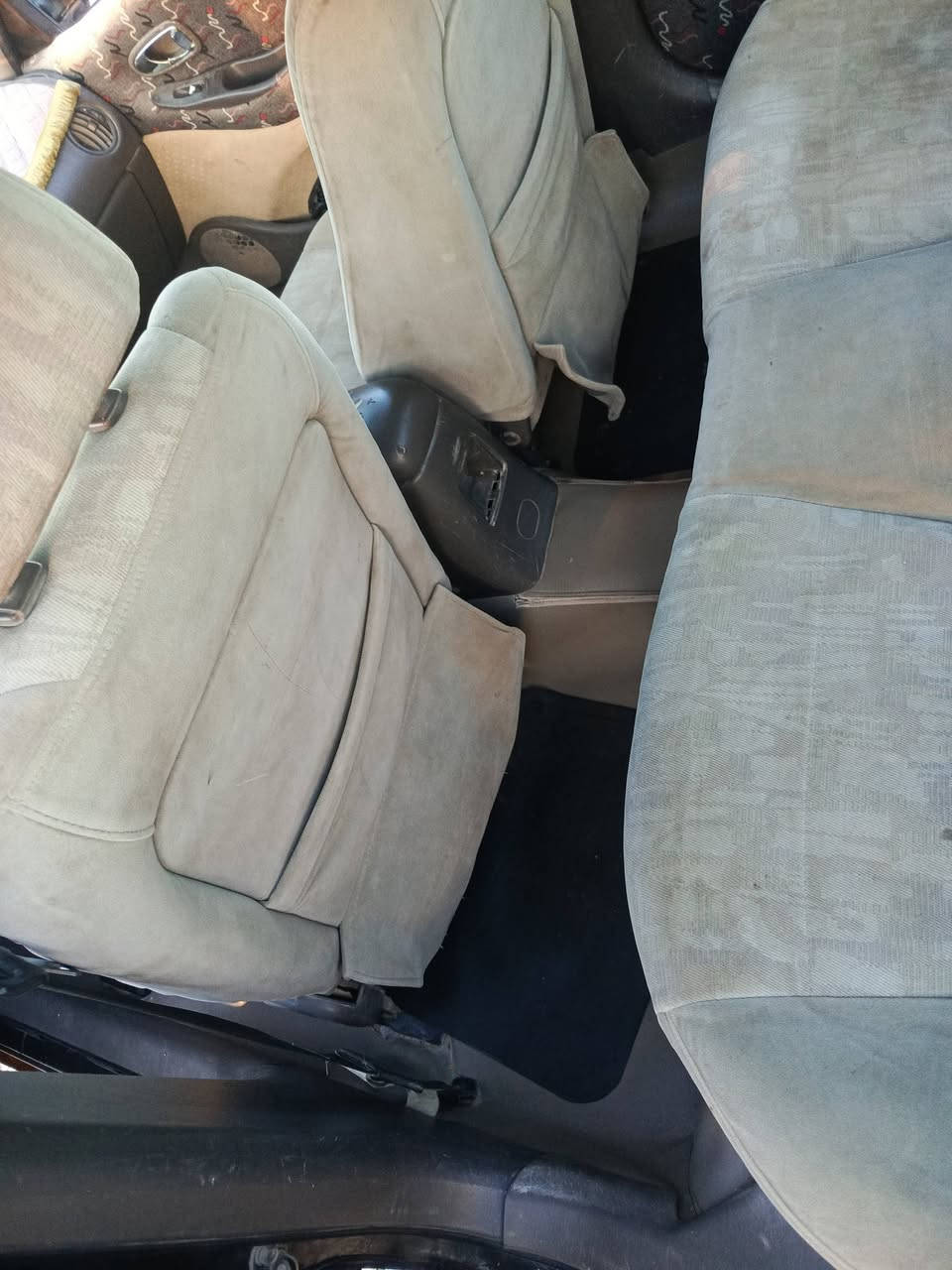 السلام عليكم
دايو لمنز للبيع موديل 93  عارضه ب30وبيها مجال  
تبريد شغال تخم تايرامامي السياره بلاديه بدون صبغ مكان السياره انبار قضاءالقائم لتواصل عل ***********
