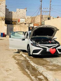 كامري 2023وارد امريكي تقرير شرط لدوسه ما مفتوح بيه اي برغي ماشيه 38الف...