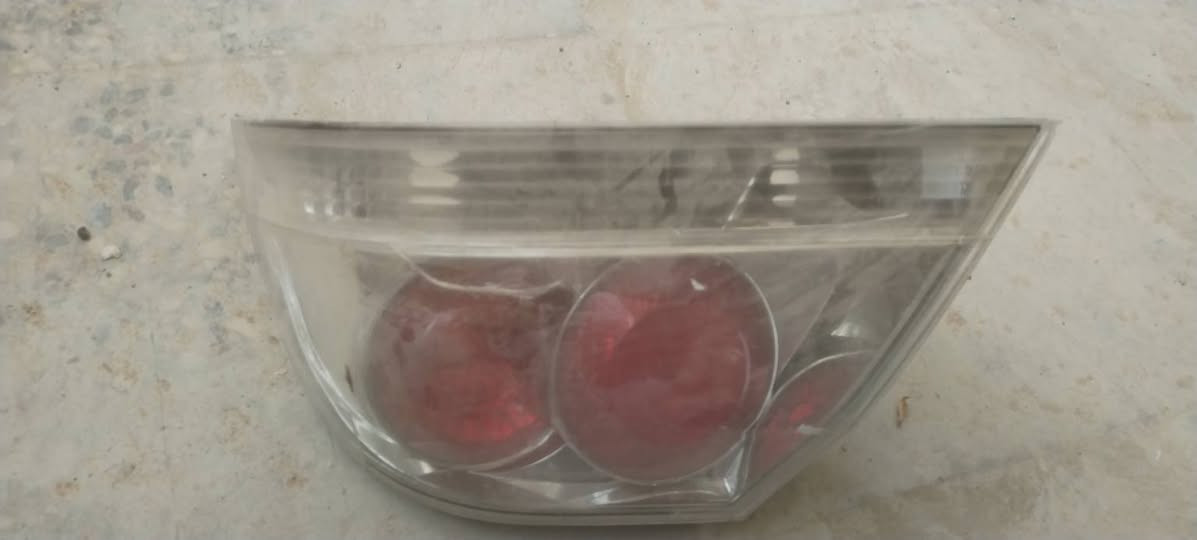 السلام عليكم بكلايت ودركة وشباك اصلي
*********** بغداد
