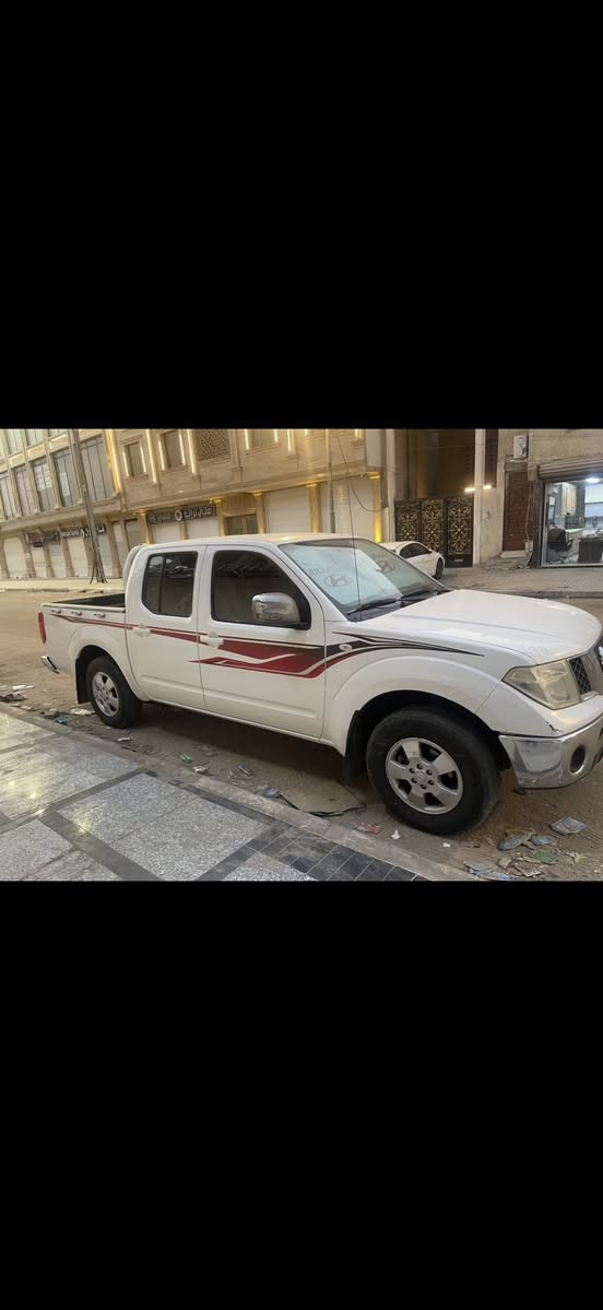 للبيع موديل ٢٠١٤ رقم شمالي سنويه منتهيه بيه جاملغ وبنيد ولباقي كفاله كير اوتماتيك السياره جاهزه من كلشي السعر 105 العنوان البصره ***********
