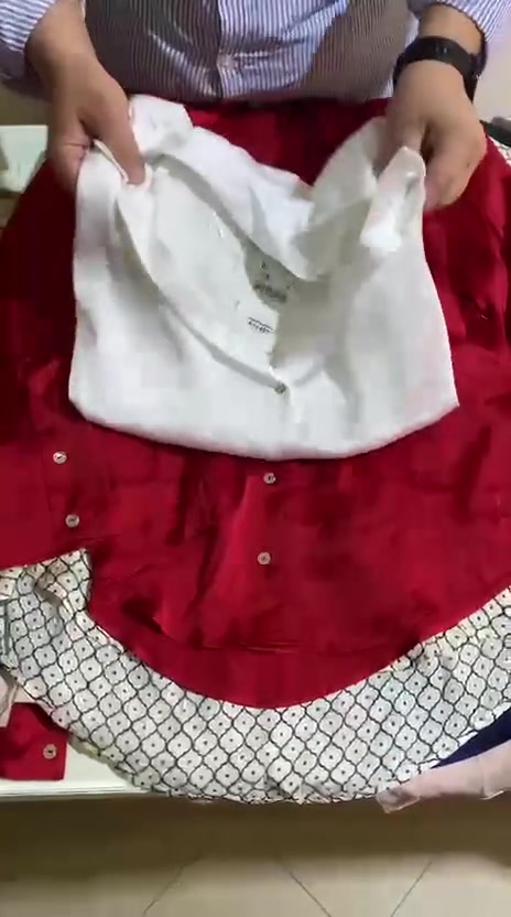 ✨ شغل Zara أورجينال بالضمان ✨
بلوزات وخامات محترمة جدًا 👌
📦 البيع كميات تجارية
💯 أورجينال بالضمان
للاستعلام والتفاصيل:
تواصل خاص وسف يتم الرد علي حضرتك 
المكان ببورسعيد


**إذا كنت صاحب هذا الإعلان وتريد حذفه لأي سبب، رجاءا أرسل رسالة إلى الدعم الفني**