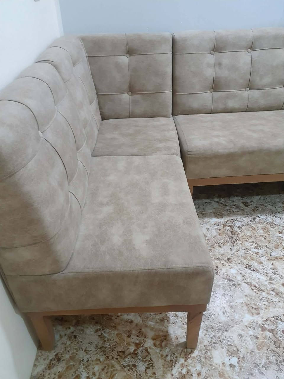 السلام عليكم
ديوان تركي
السعر ٤٠٠ الف


**إذا كنت صاحب هذا الإعلان وتريد حذفه لأي سبب، رجاءا أرسل رسالة إلى الدعم الفني**