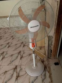 مروحة شحن • عوزه بطارية