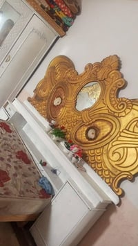 ميز تواليت • جرباية نفرين • محتاج صبغ