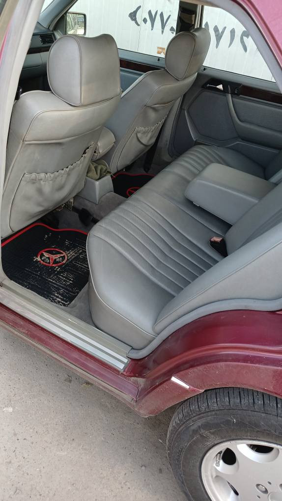 مرسيدس دب لون ماروني موديل ٩١ كير محرك بطه ديلكو ٣٠٠٠ جديده  تبريد وتدفئه بدون اي ضربه  صدر أمامي وخلفي جديده سياره بلادي رقم بغداد بسمي مشروع وطني وسعر ٨٠ وبيها مجال قليل واي استفسار مكاني كركوك  *********** كركوك, العراق
