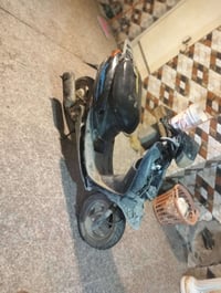 دراجه عصفريه للبيع كوم حديد شغاله بس عوزه يدهمال سكليتر كله شغاله بس ا...