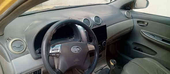 السلام عليكم
بي وادي 2013 كير عادي
بيه باب السائق مبدل فقط
سيارة شغاله خير من الله 
بيه نواقص بسيطة وباور استيرن عاطل
تفاصيل اكثر اتصل على ***********
السعر 35بيه مجال بسيط
