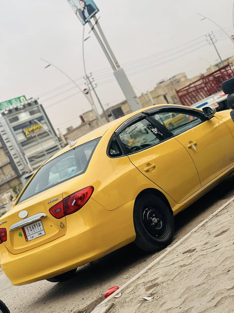 السلام عليكم 
النترا مقدس 2010 امريكي تبديل 3 قطع بيها 
بدون دواخل 
محرك 2000 دوش كارتون جاهزه اي نقص مابيها 
رقم بغداد مشروع وطني 
مكان ذي قار مركز تواصل اتصال برقم *********** 
السعر 94 وبيها مجال
