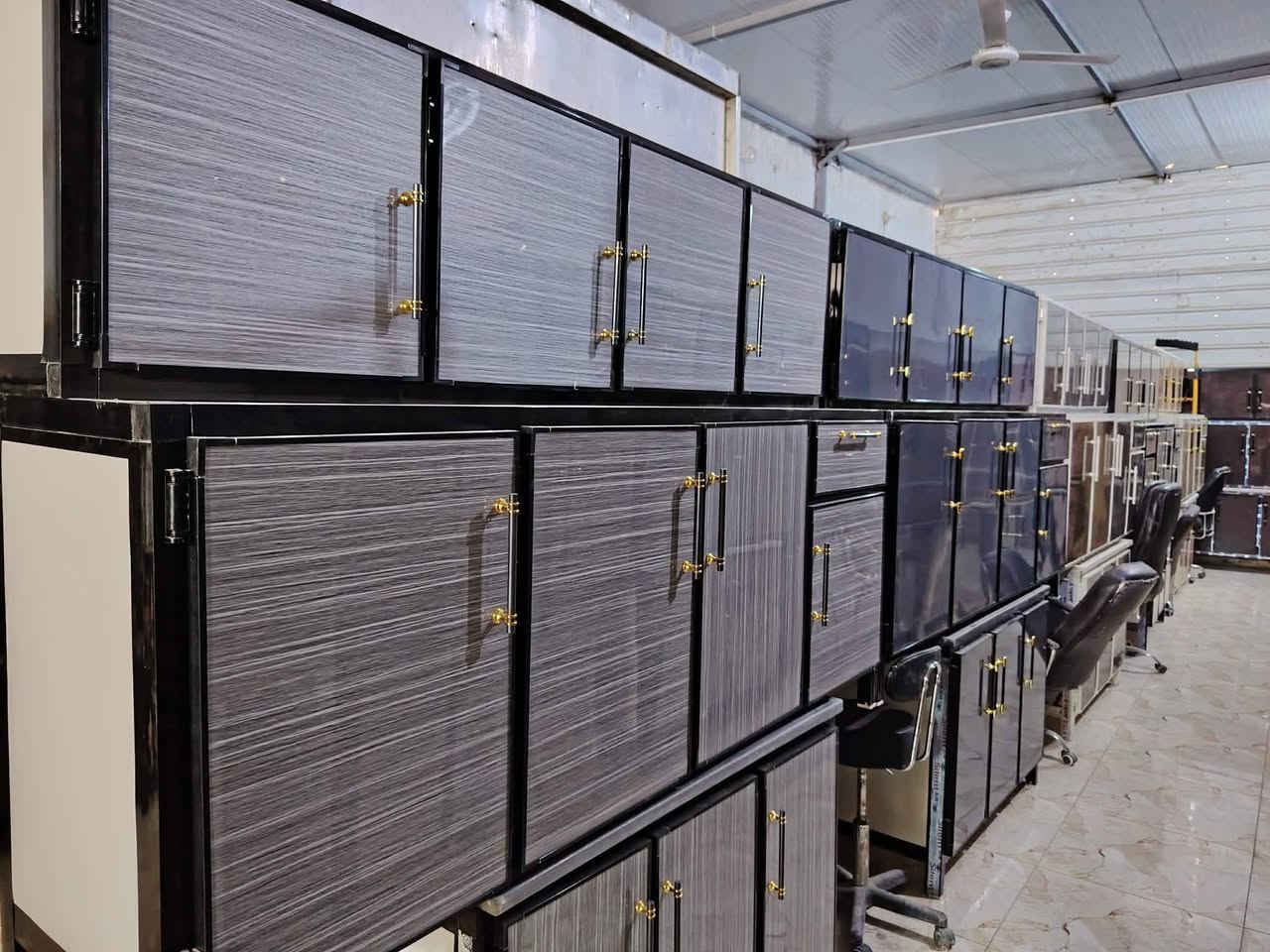 كاونترات شغل فول بنل
كاونتر متر ونص سنك مرمر ب275 
كاونتر مترين جديد ب375 الف


**إذا كنت صاحب هذا الإعلان وتريد حذفه لأي سبب، رجاءا أرسل رسالة إلى الدعم الفني**