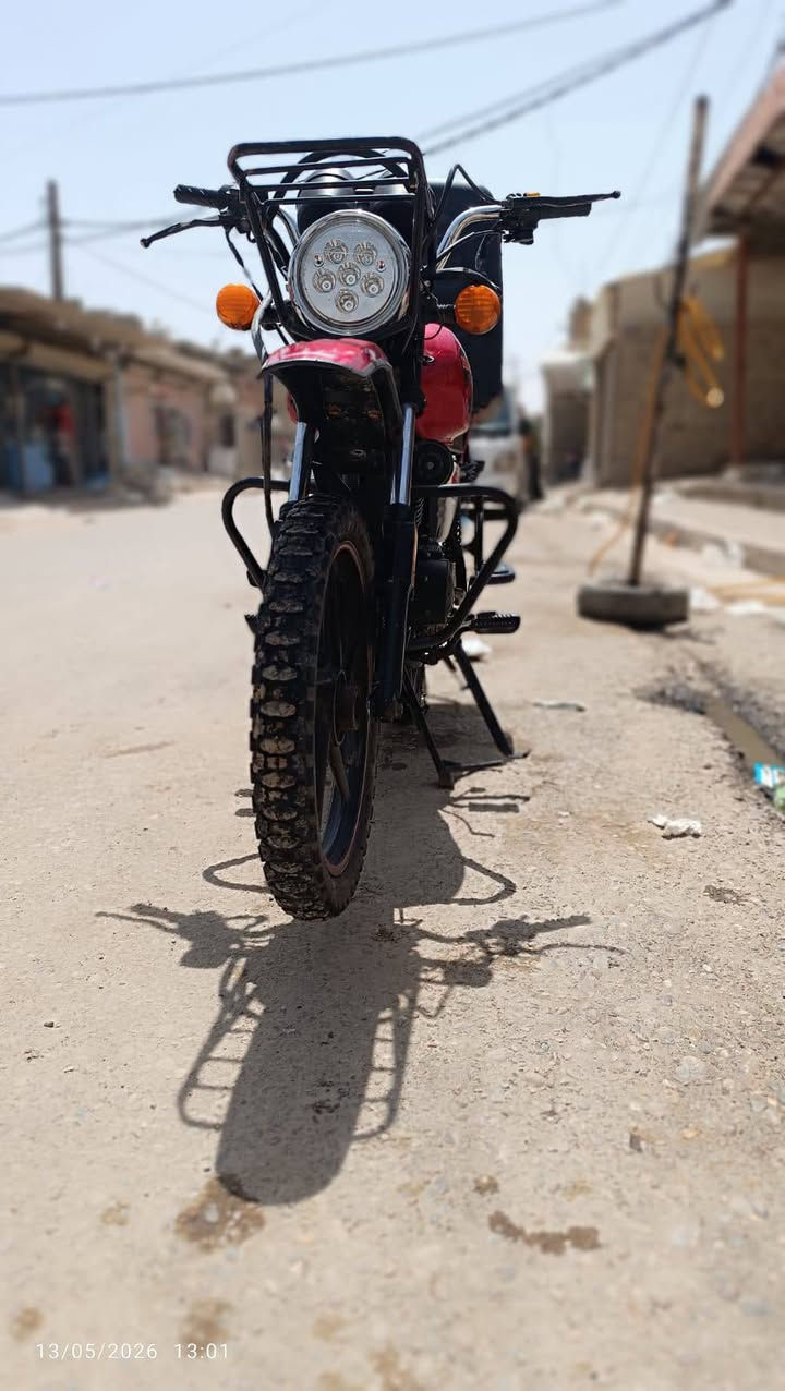 سلام عليكم شباب دراجه دايوان مديل 24دراجه تخبل عبالك شحن كل نقص مابيهة اوراقهة ضايعه اكفلك عشاير سلام 850وبيه مجال عنواني مدينه الصدر ارقم ***********

