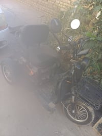 دراجة كهربائية • للبيع