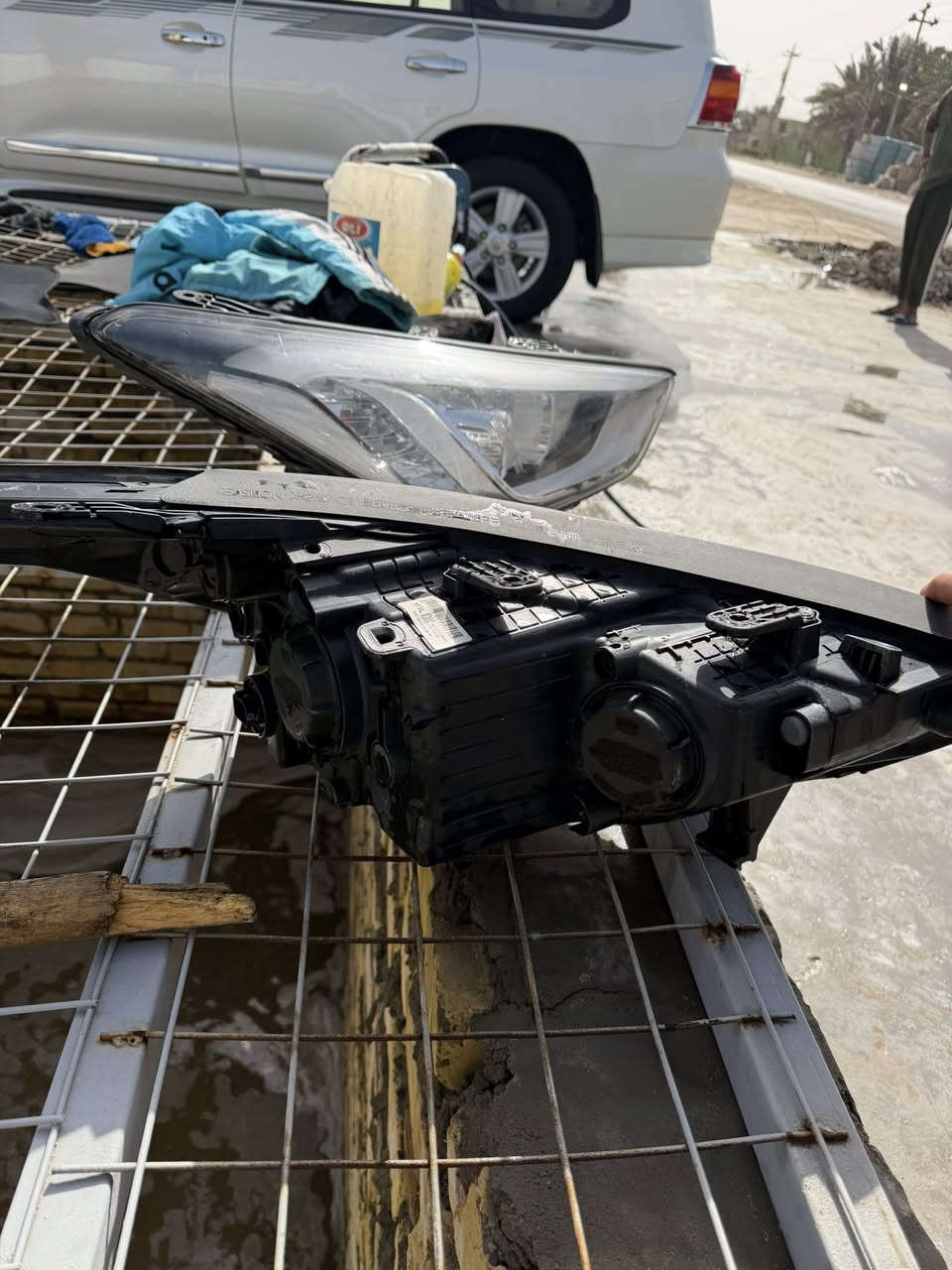 السلام عليكم هذني مال سنتافي للبيع جدد مال شركه اصليات مو تجاري سعرهن(275الف)
***********
