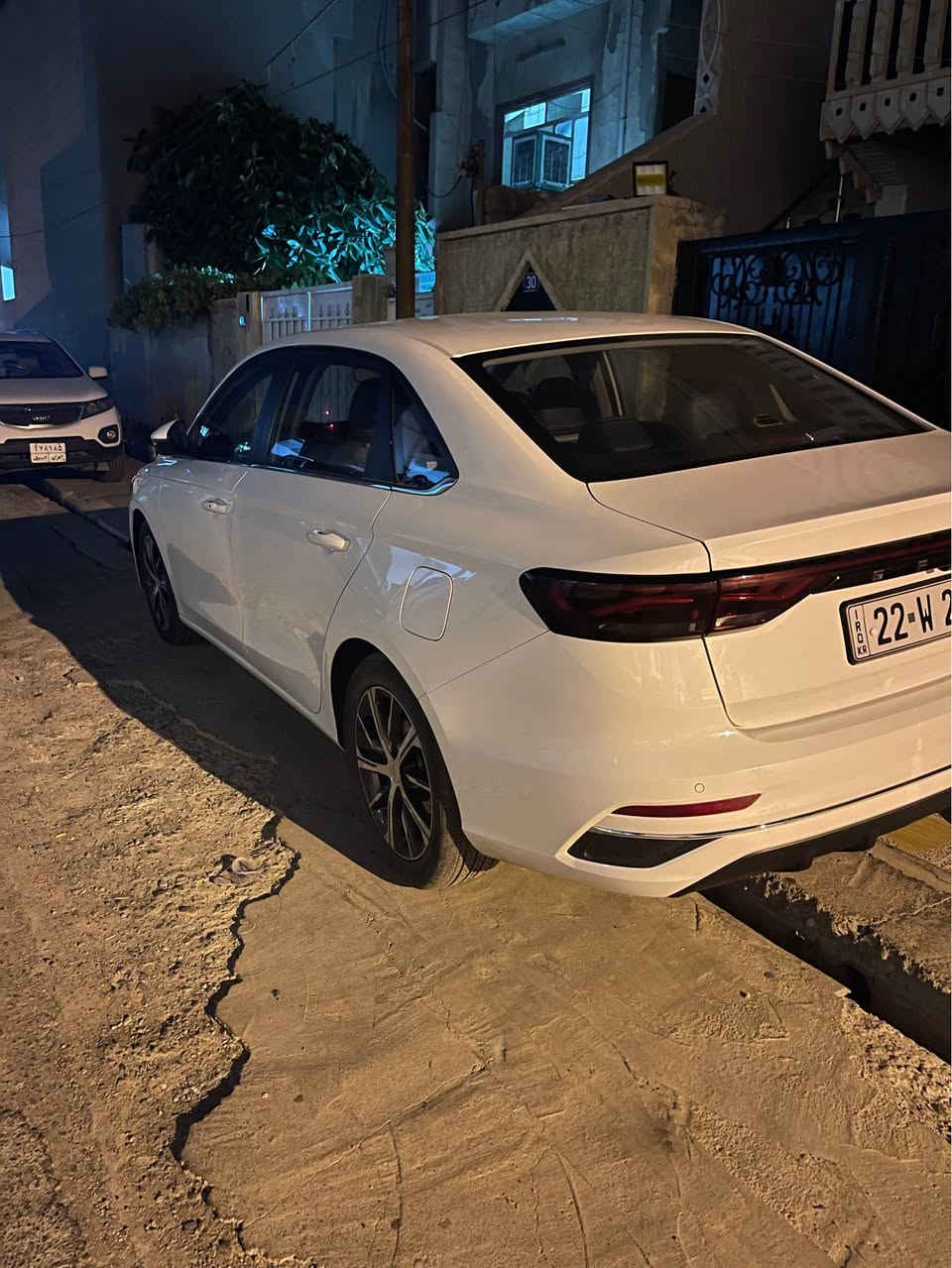 جێری ئێم گران ٢٠٢٤ یەک پارجە بێ ژووری فول فول سیلایەت شاشە ئەلیکترۆنی کوشین کارەبا نرخی ١١٥ وەرەقە 
شوێن هەولێر *********** أربيل, العراق
