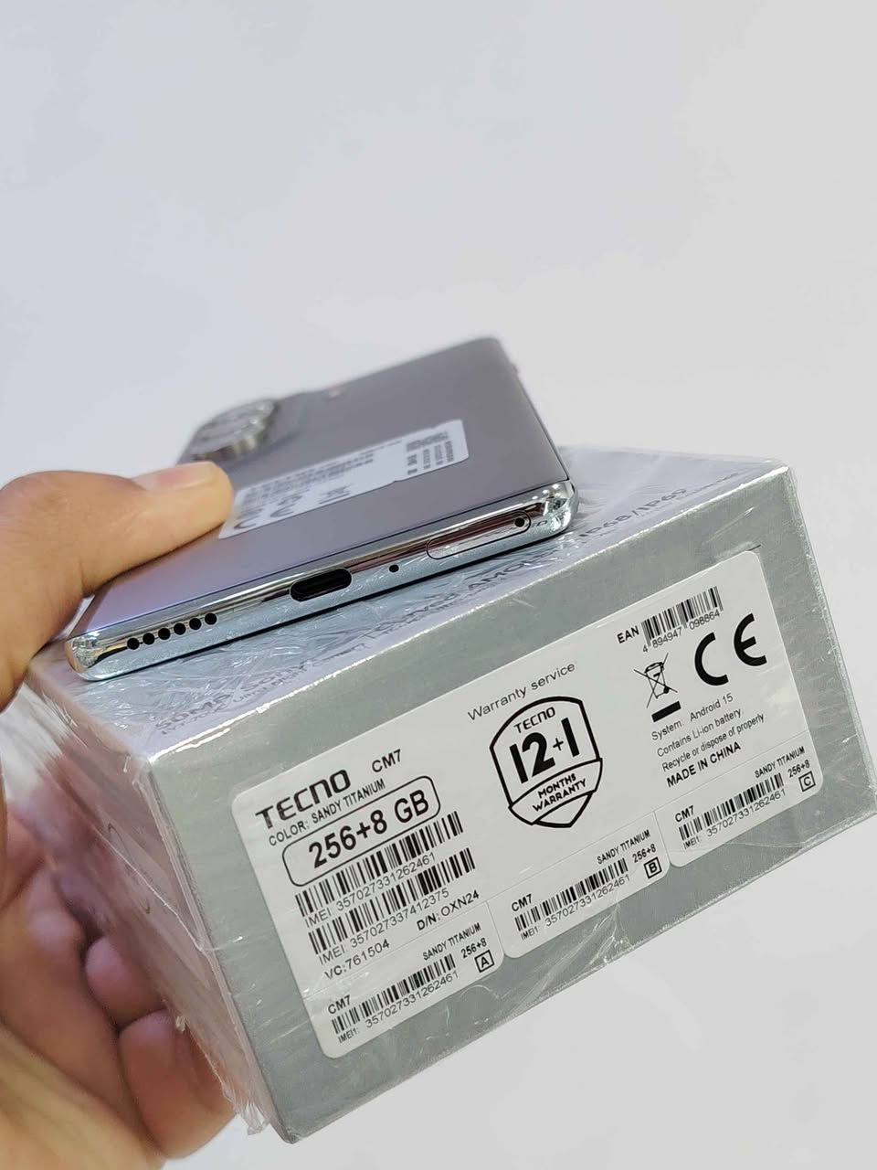 السلام عليكم للبيع تكنو كامون 40 برو 5G ذاكرة 256 استخدام قليل حاله حال جديد  نضافتة 100% كامل كل ملحقاته الاصلية جهاز معرف بالمواضفات القوية السعر 290 وبي مجال مكاني البصرة *********** البصرة, العراق
