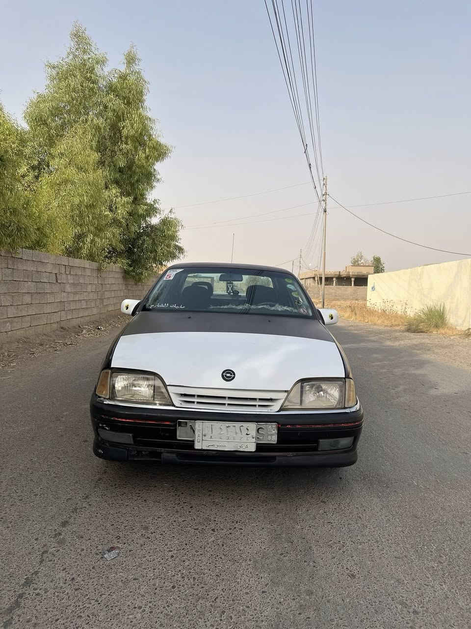 السلام عليكم للبيع او المراوس حسب القناعه اوبل اوميكا حجم 20 شرط التحويل رقم كركوك گير ومحرك شرط صدر امامي جديد مبدله تخم تاير جديد درام شفتات جديد اذان محرك بدون حادث كهربائيات كلها شغاله بدون خياس ادامه نوزلات وبلكات وايرفلو وفيت بنب كلها جديد السياره بلاديه حتى صبغ ما بيها عدا الهلالات الخلفيه لايتات كصه مخليلها 
مكان السياره قضاء العلم سمرة
السعر 35 $
***********
