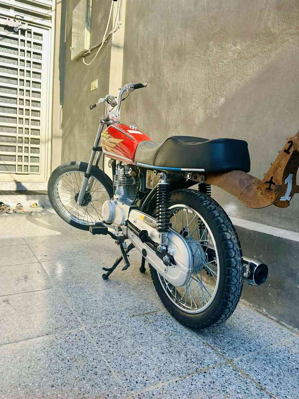 اربعه كير اصولي للبيع
شاصي مديل 15 برفاز شبه اصلي وكيله حمودي العارضي السعر ب850 وبيه مجال قليل المكان ابو صخير عسكر وهاذه رقمي ***********
