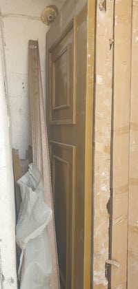 أبواب خشب صاج • ٢٢٠×٩٠سم • ٤ قطع