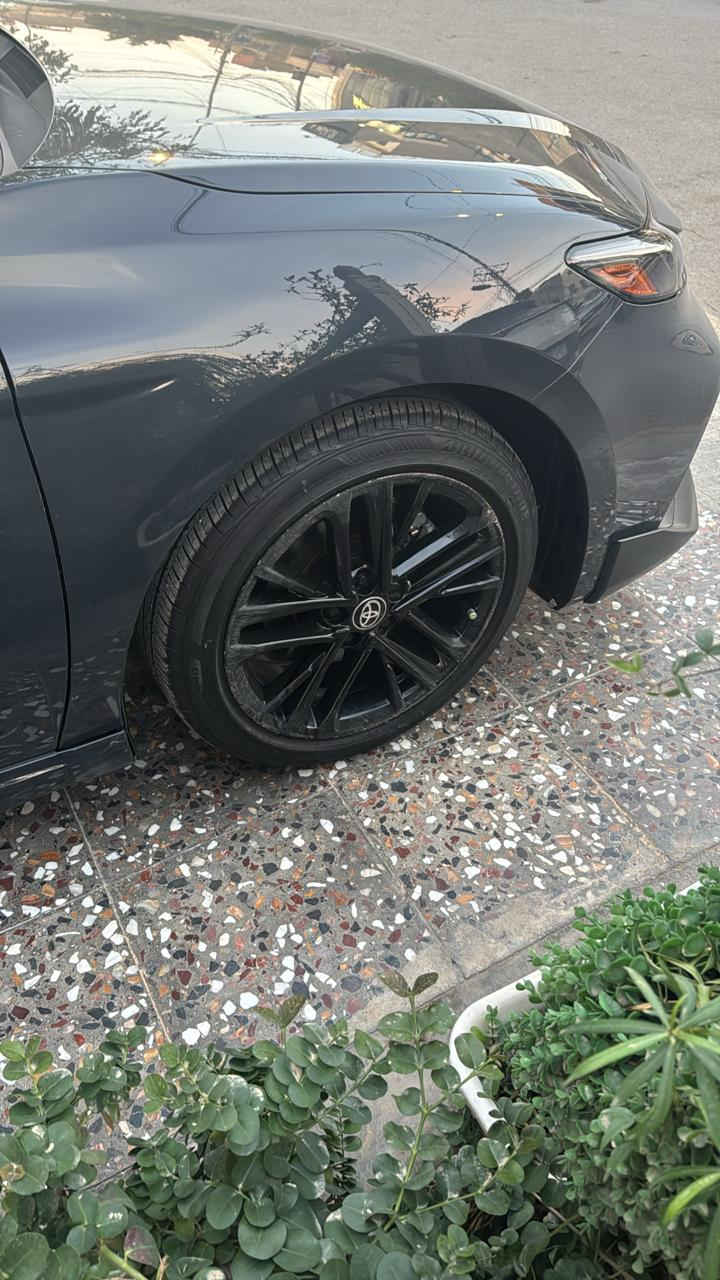 كامري 2025 هايبرد امريكي 
Toyota camry 2025 se hybrid
مواصفات se بدون فتحة
ماشيه 8 الاف

صبغ قطعه وحده جاملغ خلفي مكصوص بأمريكا فقط الكشر مبدل و مصبوغ و صور الحادث موجوده بالمنشور

مرقمة بغداد بأسمي 
السعر 23000$ 
***********
