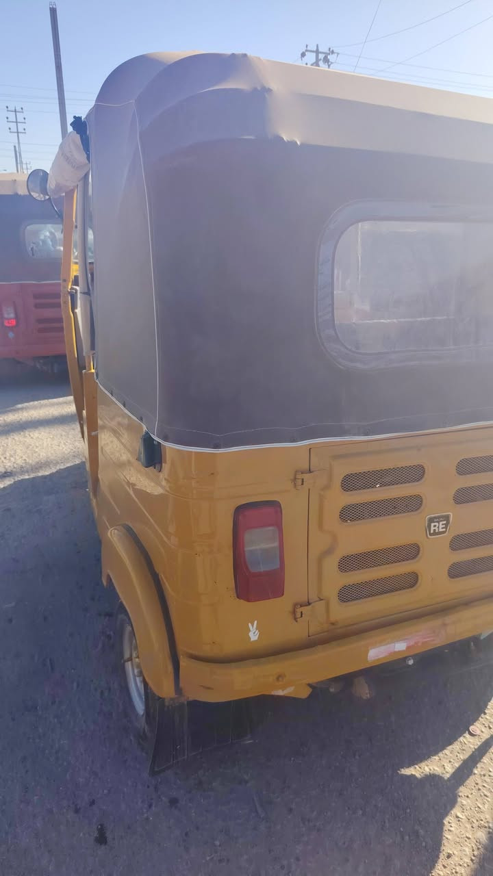 تكتك 20 رقم وسنويه كشره كفاله ***********
