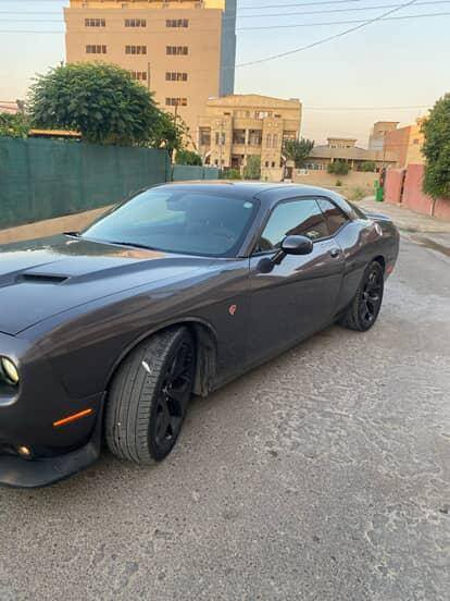 بسم الله و على بركة الله 

للبيع أو مراوس برقم شمالي فقط 

هاي ثاني مرة انشر السيارة 

 التفاصيل : 
- جالنجر موديل 2016 sxt السيارة مواصفاتها على هذا الموديل كلش نادرة والي هي كالاتي : 

1- سلايد 
2- نقاط عمياء blind spot 
3- نظام اللونتش كنترول super track pack 
4- شاشة جببرة 
5- حساسات 
6- كامبرة 
7 - شفتات 
8- شوتة رياضية من شركة K & N 

الضرر : السيارة بجم و ورة كبس وضربتها مثل ما مبين  بصور الحادث يعني قطع الصبغ هي : 
3 قطع 

1- باب السائق كلبر بخ امريكا ويا الدوسة 
2- قبغ الصندوق بخ 
3 - جاملغ خلفي صبغ 
يعني اجمالي القطع المصبوغة فقط 3 

بالنسبة للإيرباك فقط مكان الضربة ( ايرباك التكمة )

بالنسبة للمشي مالتها السيارة بعدها بامريكا ماشية 59 الف مايل و من اخذتها جانت ماشية 119 الف مايل حاليا يمي 145 الف مايل  

بكامل الادب و الاحترام حتى لا دوخني.  ادوخك اذا عاجبتك السيارة تفضل خاص أو واتساب واذا ما عاجبك اتخطى المنشور و ربي يرزقك اغاتها ان شاء الله : *********** 

السعر خاص دهوك, العراق
